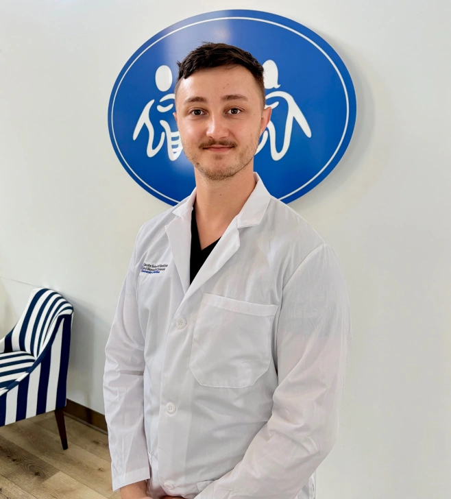 Dr. Max Yakimov (DDS)